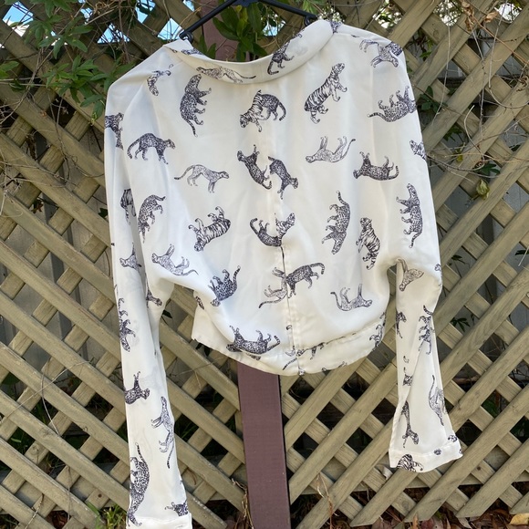 🐈 Sheike - Big Cats Blouse AUS 6 🐈‍⬛ - Picture 3 of 7